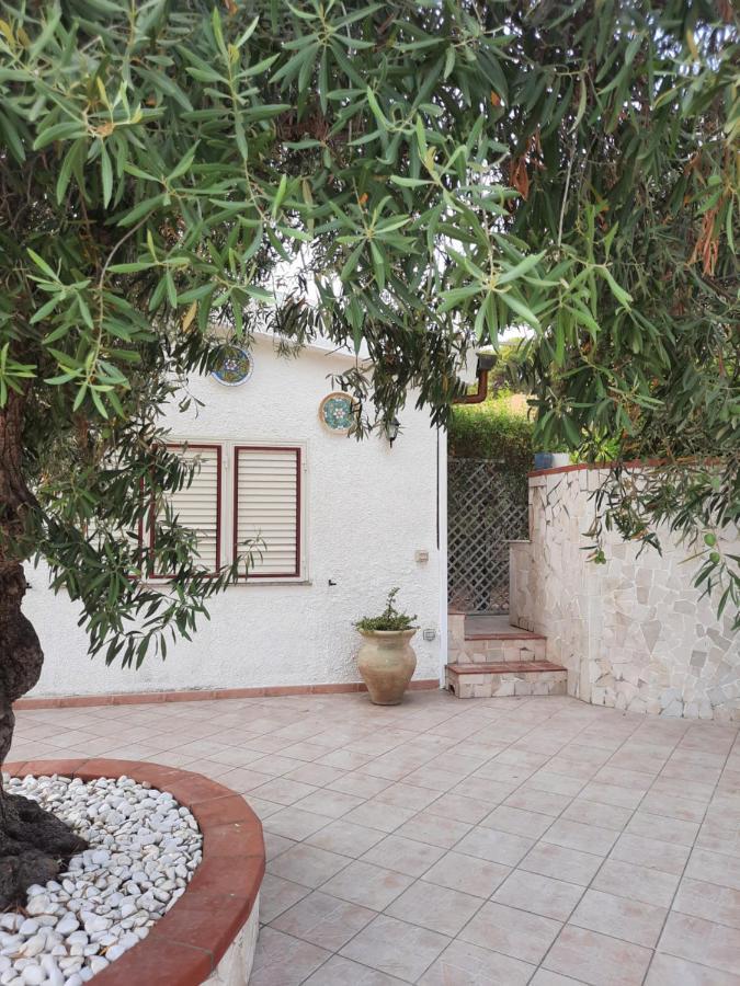 פונטנה ביאנקה Villa Nina מראה חיצוני תמונה